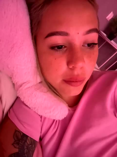 dikidii Live Sex December 12, 2025