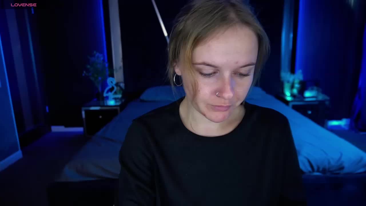 MaribelRiver Live Sex December 17, 2025