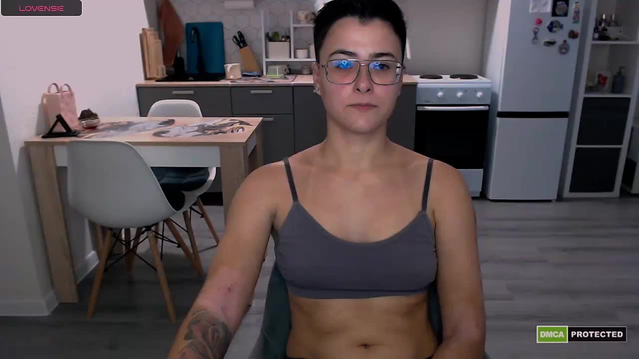 Sashanotfound Live Sex 2025.09.16