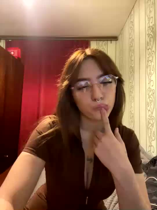 Bestie1-1 Live Sex September 16, 2025