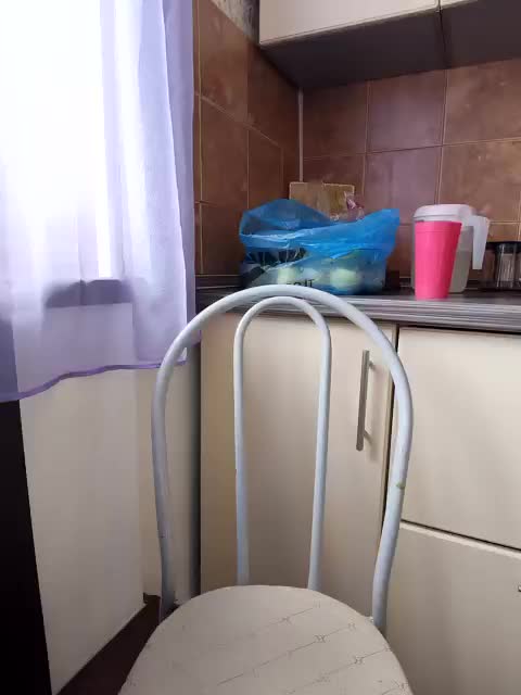 Mikkai Live Sex December 17, 2025