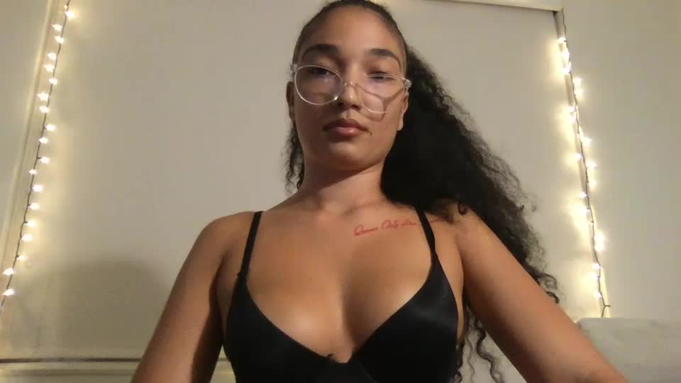 rosalinatoosexy Live Sex December 14, 2025