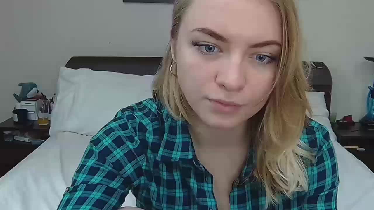 LinkaMalinka Live Sex December 17, 2025