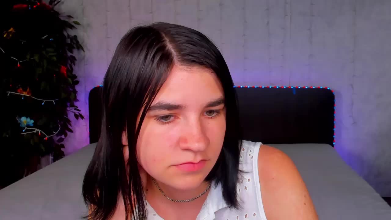 Polly-Love Live Sex December 17, 2025