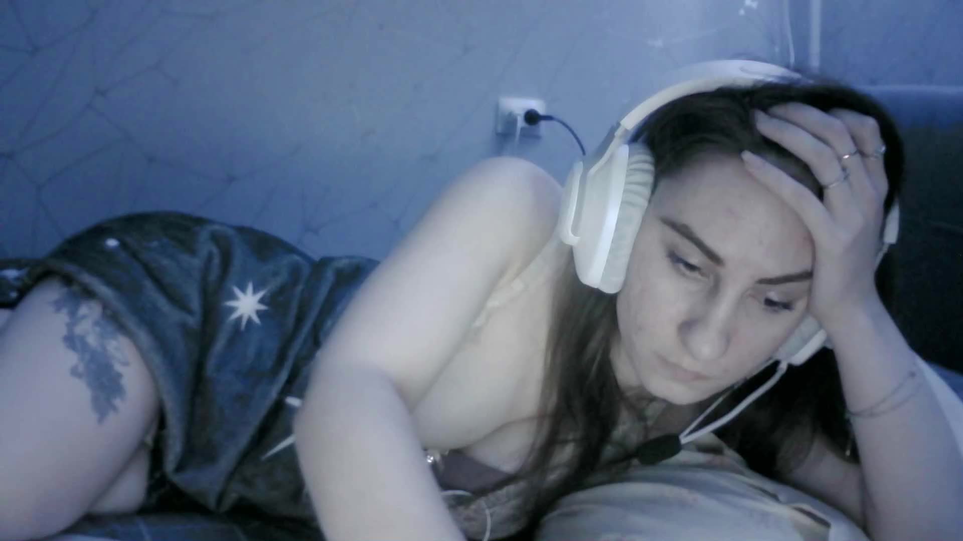 Sinner-5 Live Sex December 17, 2025