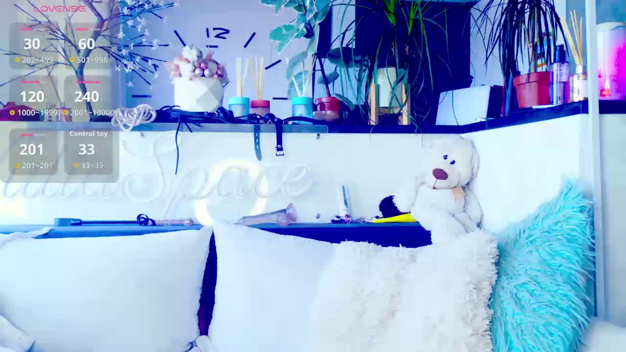 _JuliaSpace_ Live Sex December 14, 2025