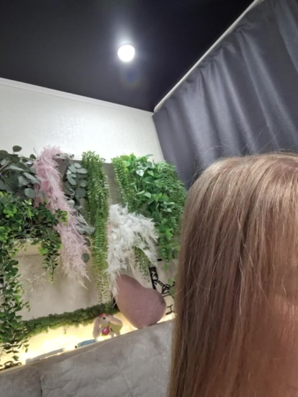 -scyrim- Live Sex December 18, 2025