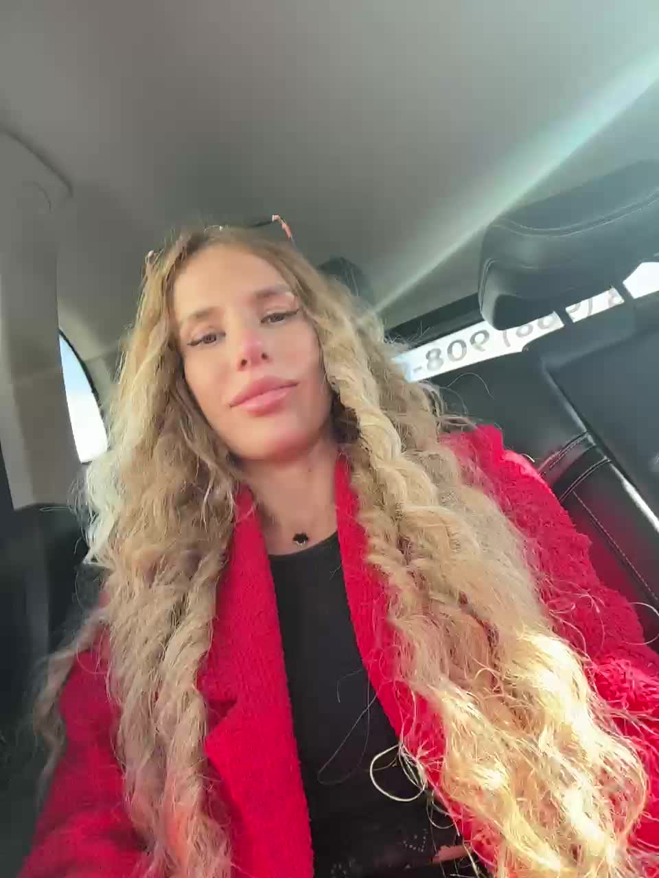 ALVUWKA Live Sex December 14, 2025