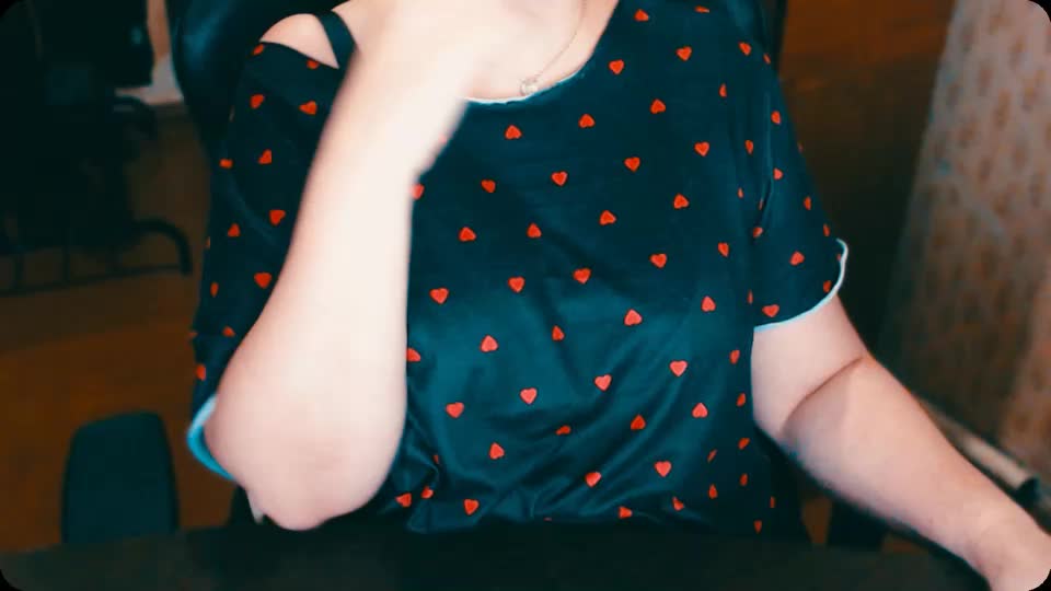 Alisa1917 Live Sex December 17, 2025