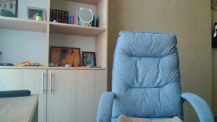 Brionia Live Sex December 13, 2025