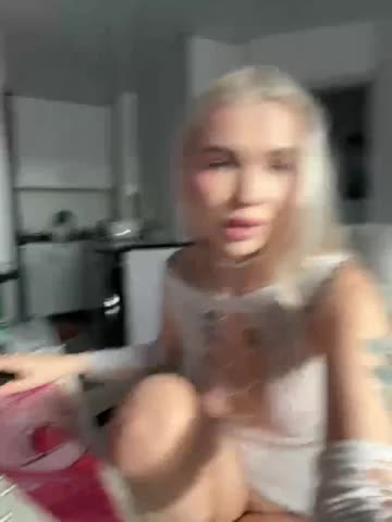 EmmaGoodGirl Live Sex December 13, 2025