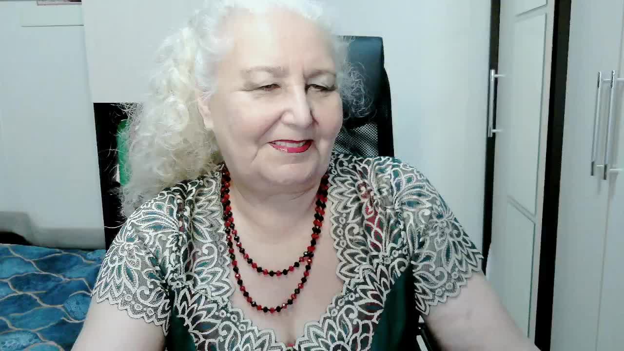 GrannyWants Live Sex December 17, 2025