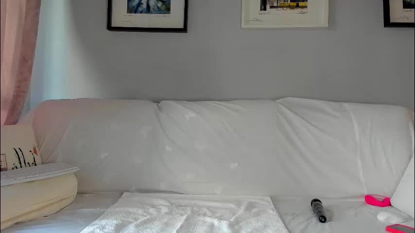 bella_hot77 Live Sex December 13, 2025