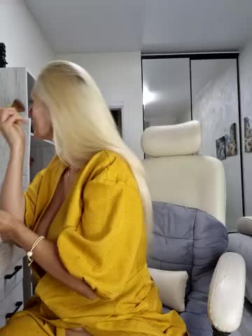 Monna Live Sex December 15, 2025