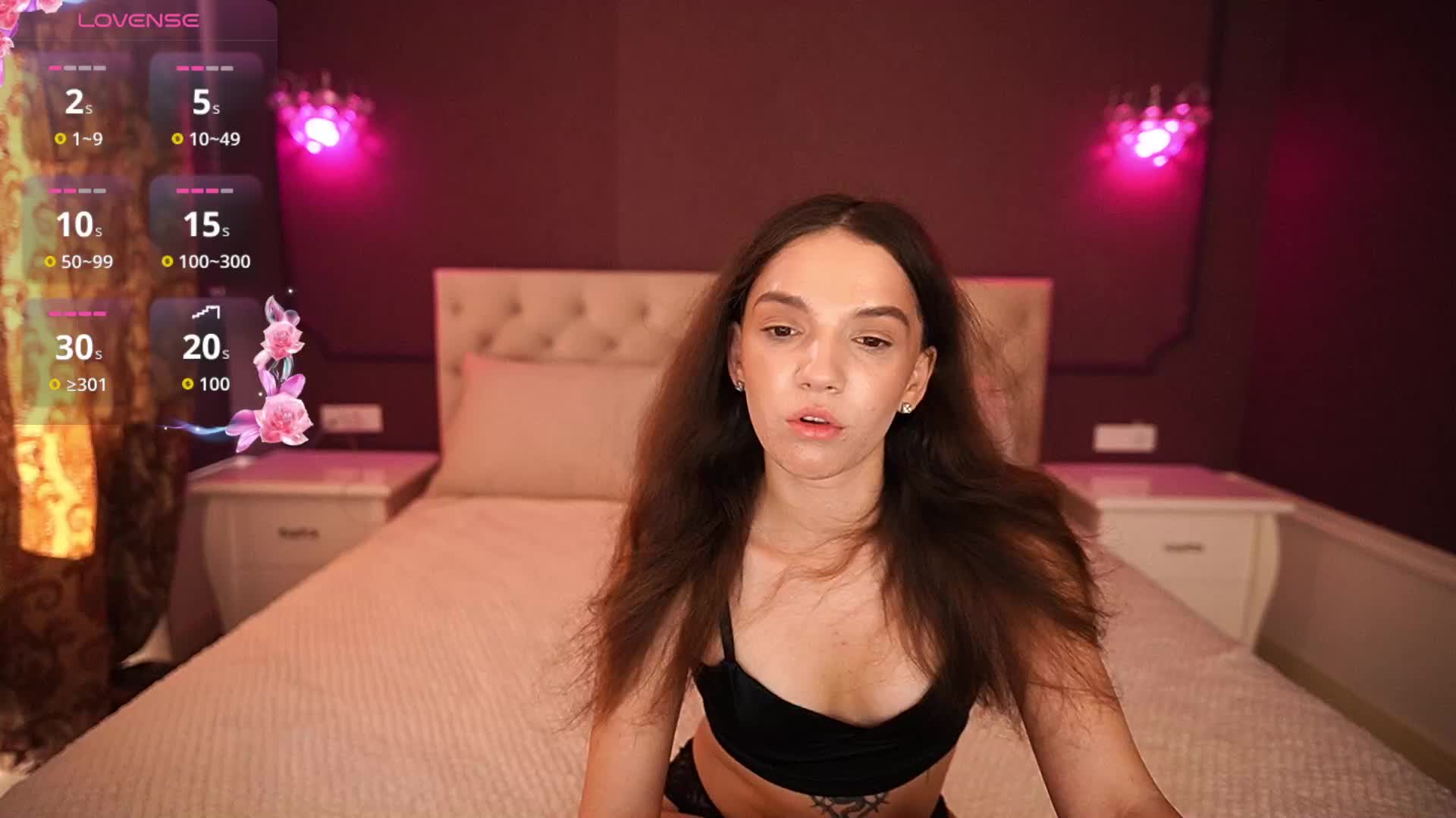 MirielleNymph Live Sex December 14, 2025