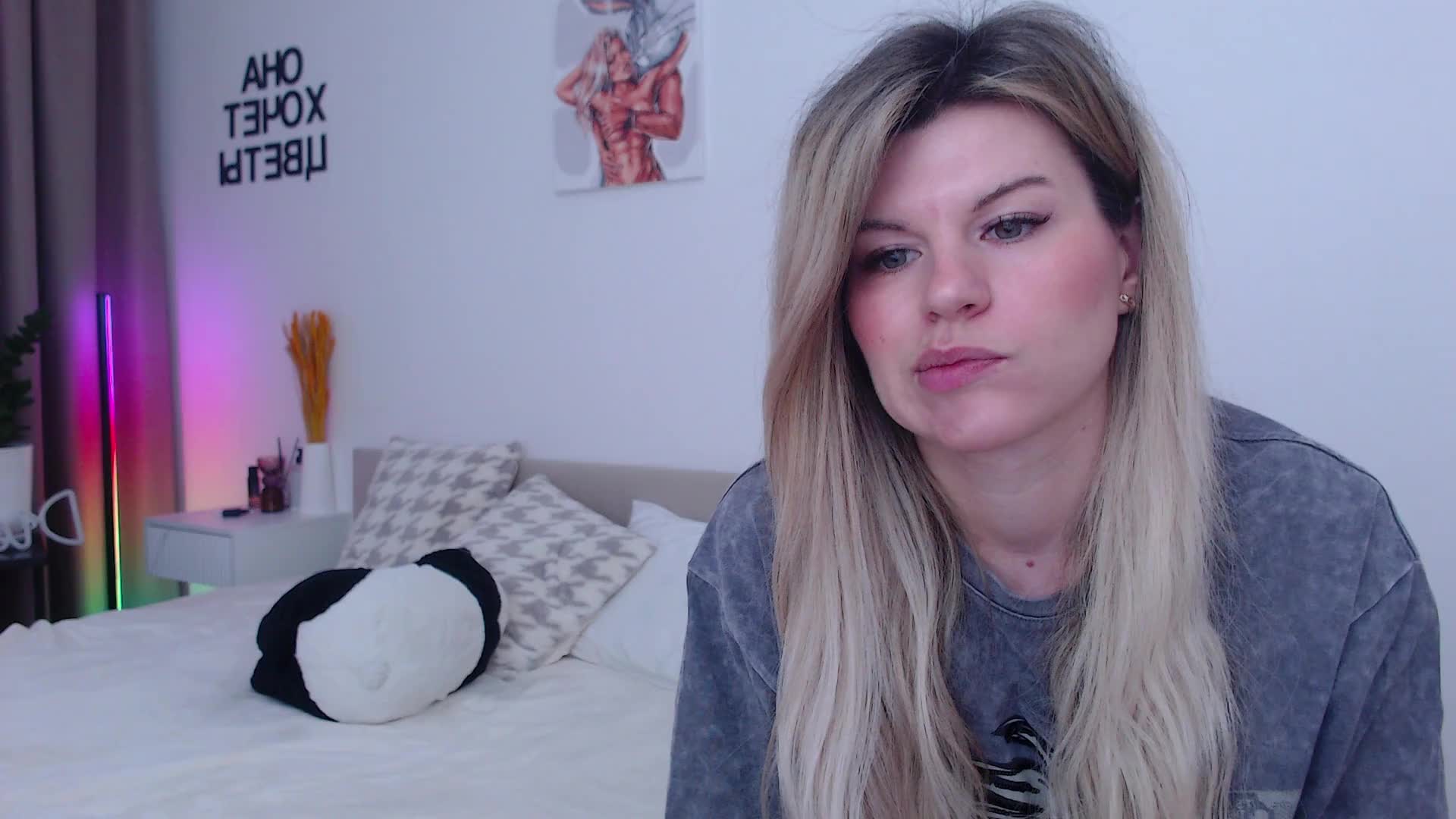 AlexaX7 Live Sex December 12, 2025