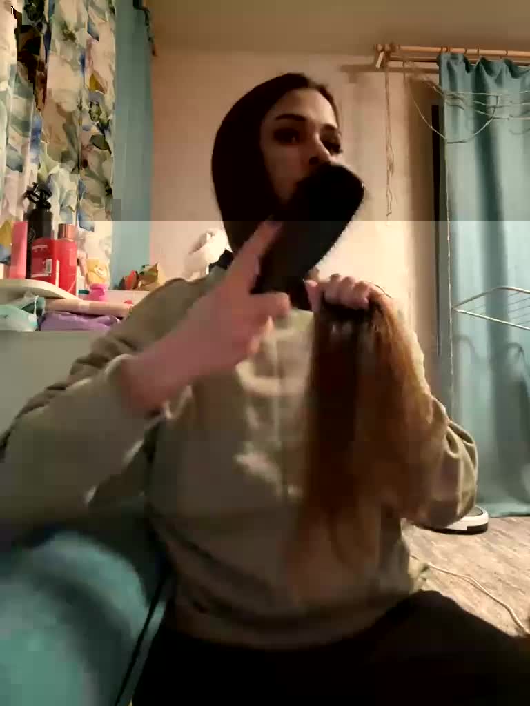 Reina-Koneko Live Sex September 17, 2025