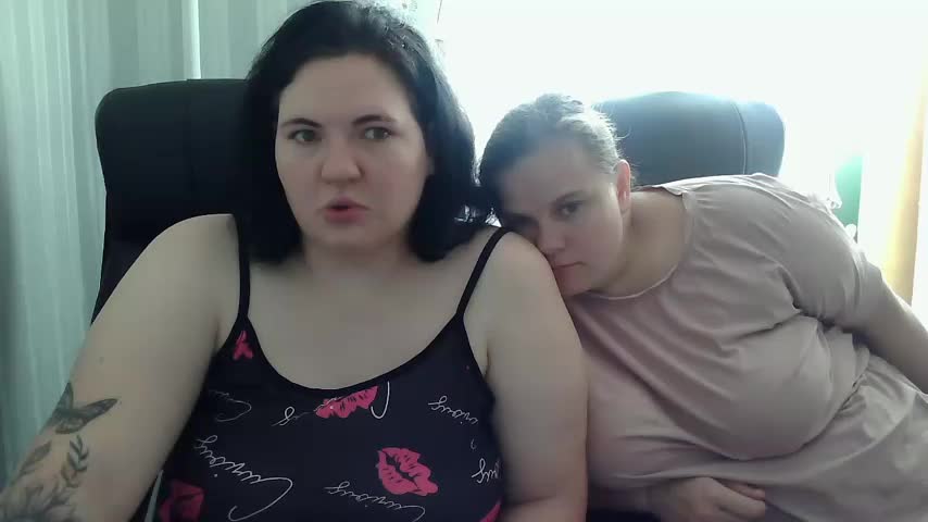 HollyXEva Live Sex December 14, 2025