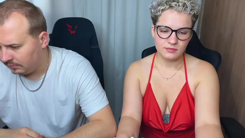 MrMrsRight Live Sex December 14, 2025