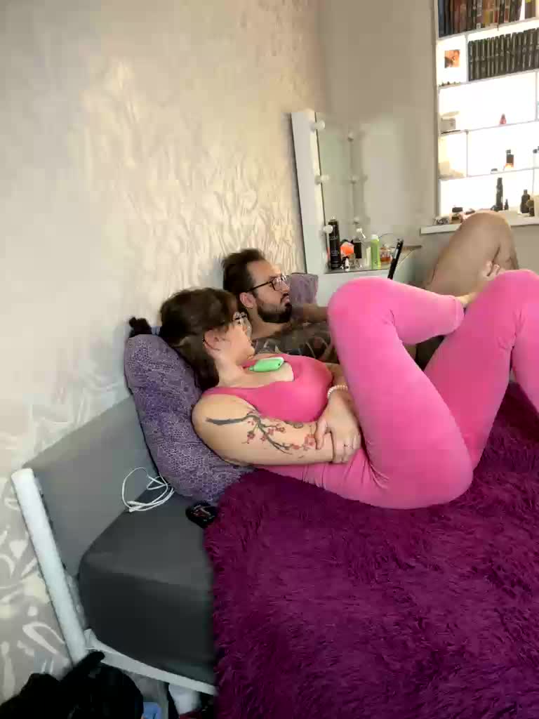 meow-10 Live Sex December 13, 2025