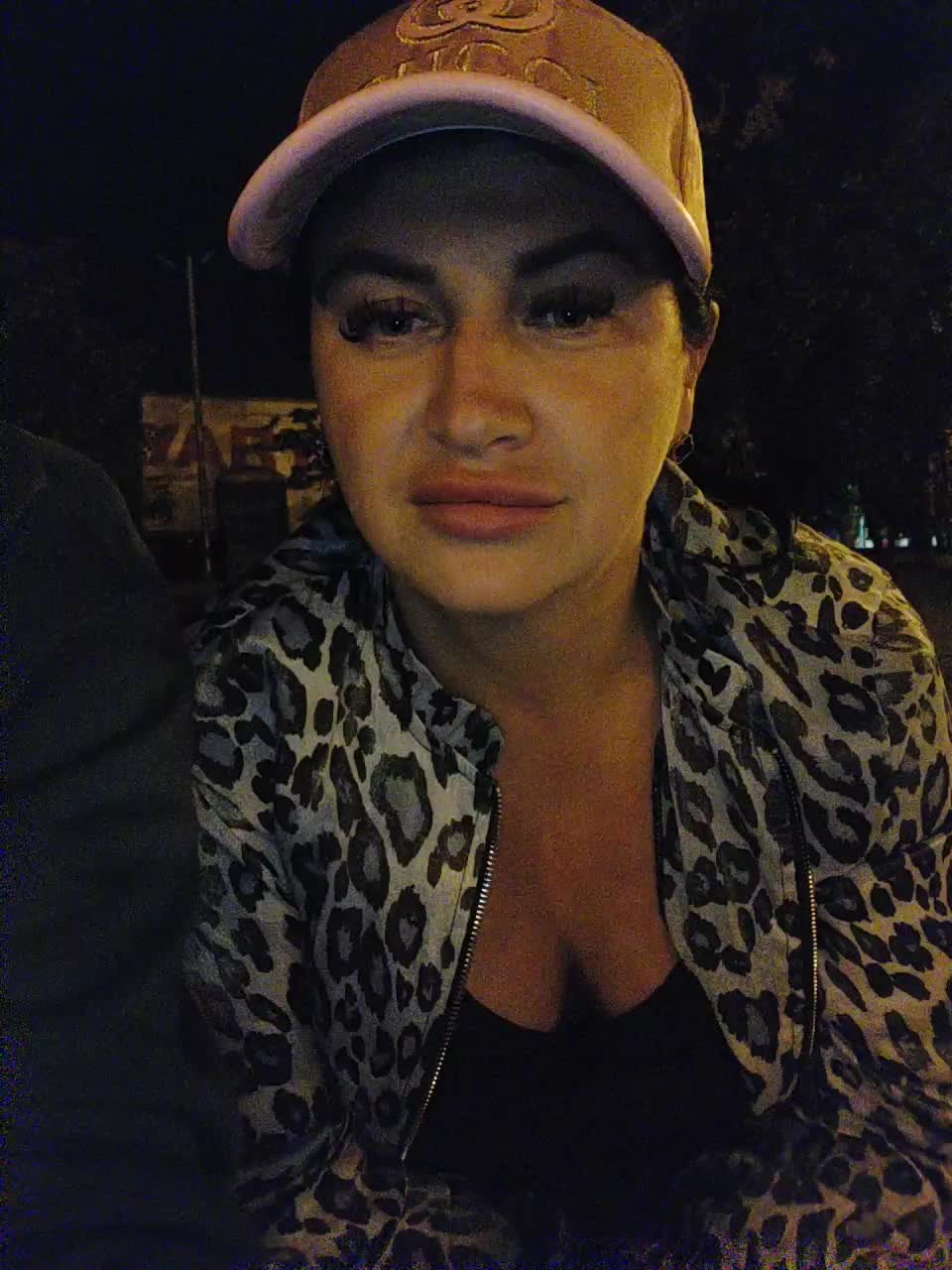 Lubovniki Live Sex December 15, 2025