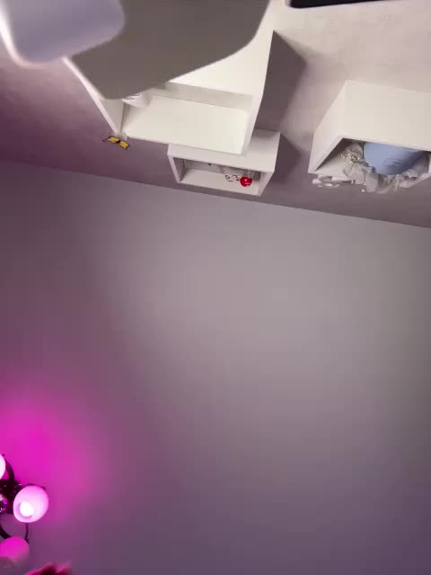 Mila-m Live Sex December 14, 2025