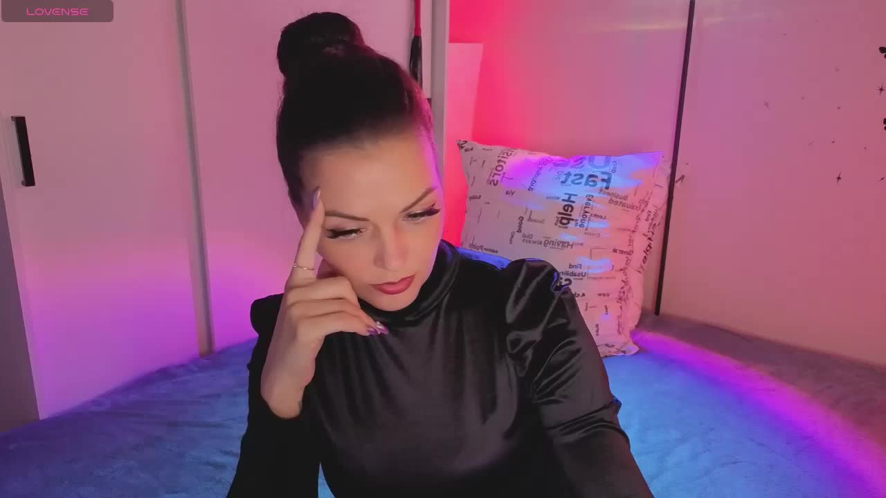 SelenaBlooms Live Sex December 15, 2025