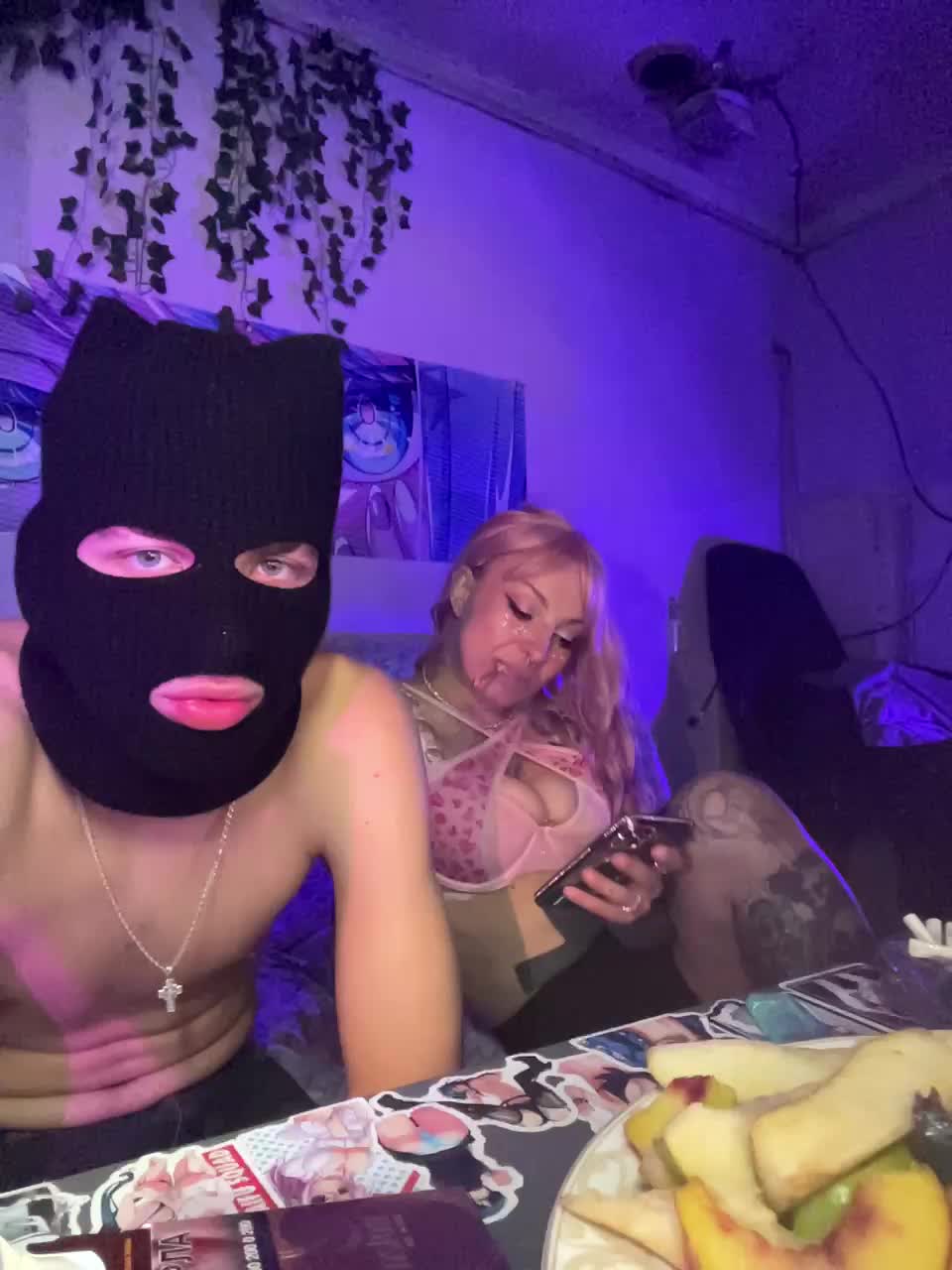 YourFantasyIsaCouple2 Live Sex December 14, 2025