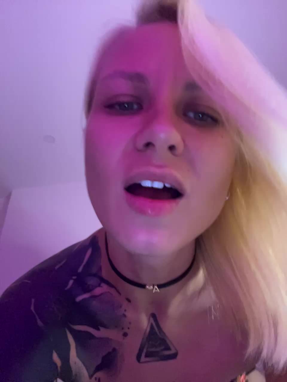 Twins666 Live Sex December 14, 2025