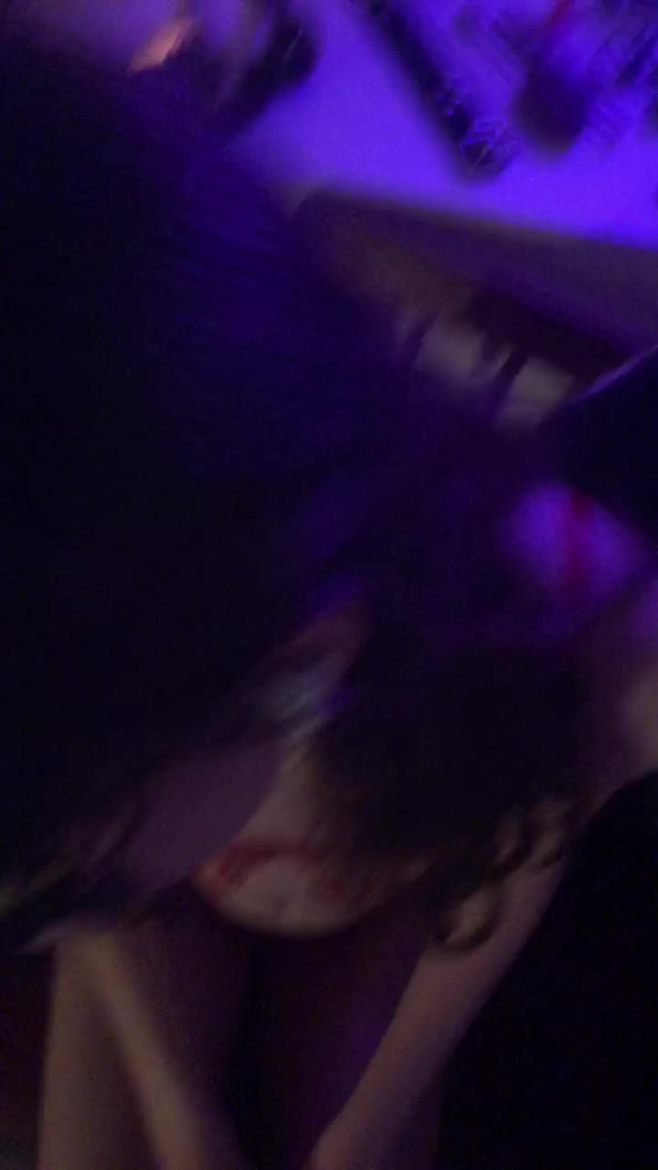 squirtproo Live Sex December 17, 2025