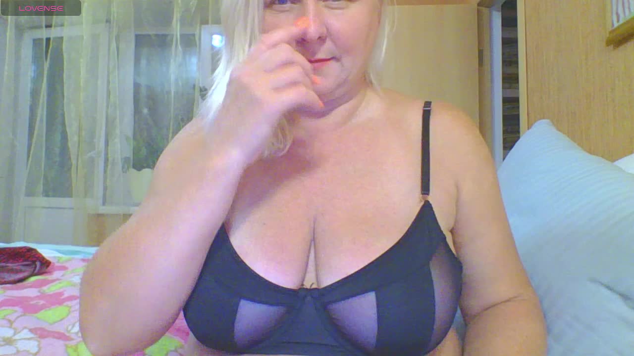 miranda-robinson Live Sex December 19, 2025