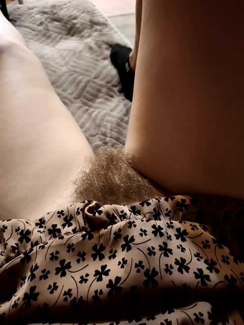 Mikkai Live Sex December 17, 2025