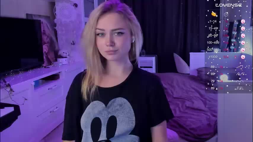 mary_romance Live Sex December 13, 2025