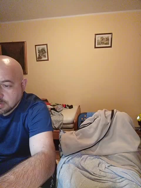 WikiBitch Live Sex December 14, 2025