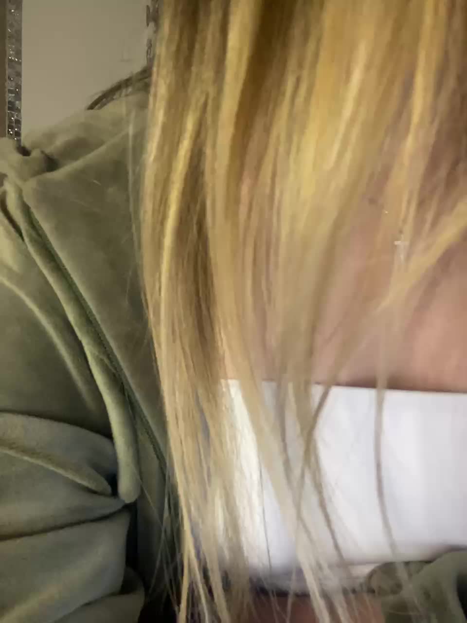 JULIE21 Live Sex December 13, 2025