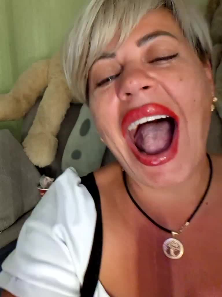 murr-kitty Live Sex December 19, 2025