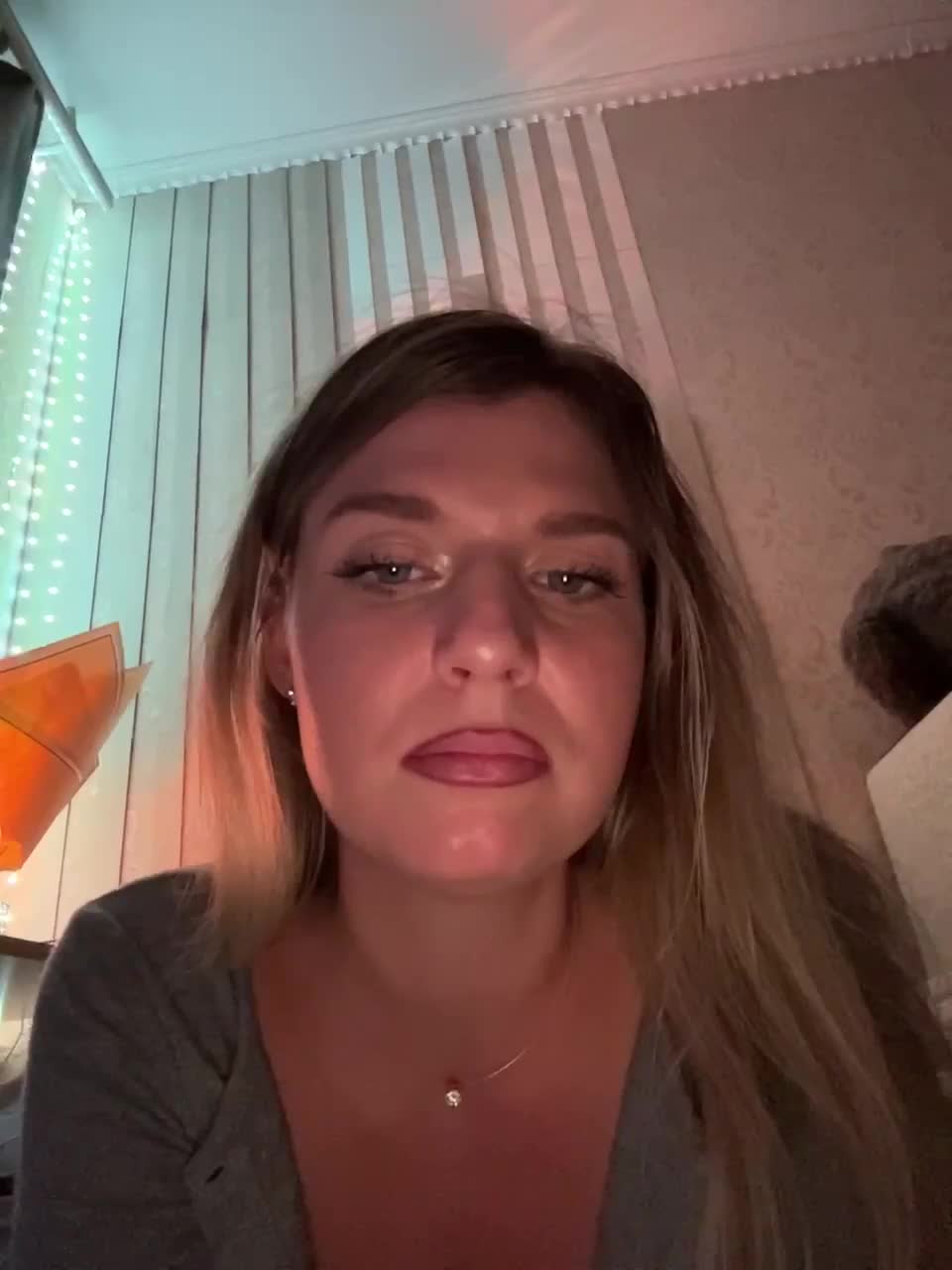 KotiMrrr Live Sex December 17, 2025