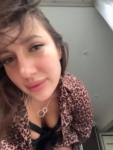 AleksandraRich Live Sex December 17, 2025