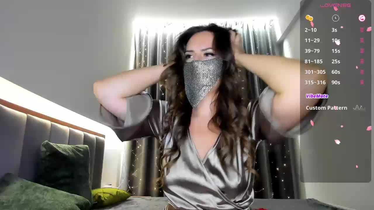 CharmAlina Live Sex December 13, 2025