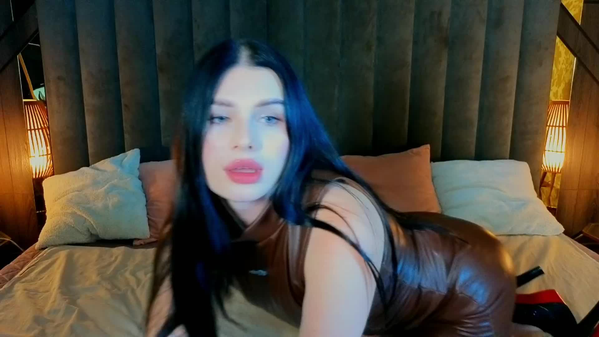 NeylaCharm Live Sex December 14, 2025