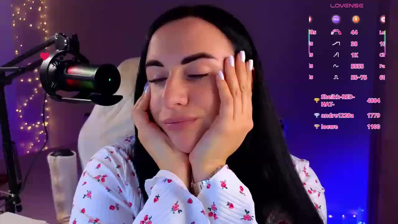 YURIEVNA13 Live Sex December 14, 2025