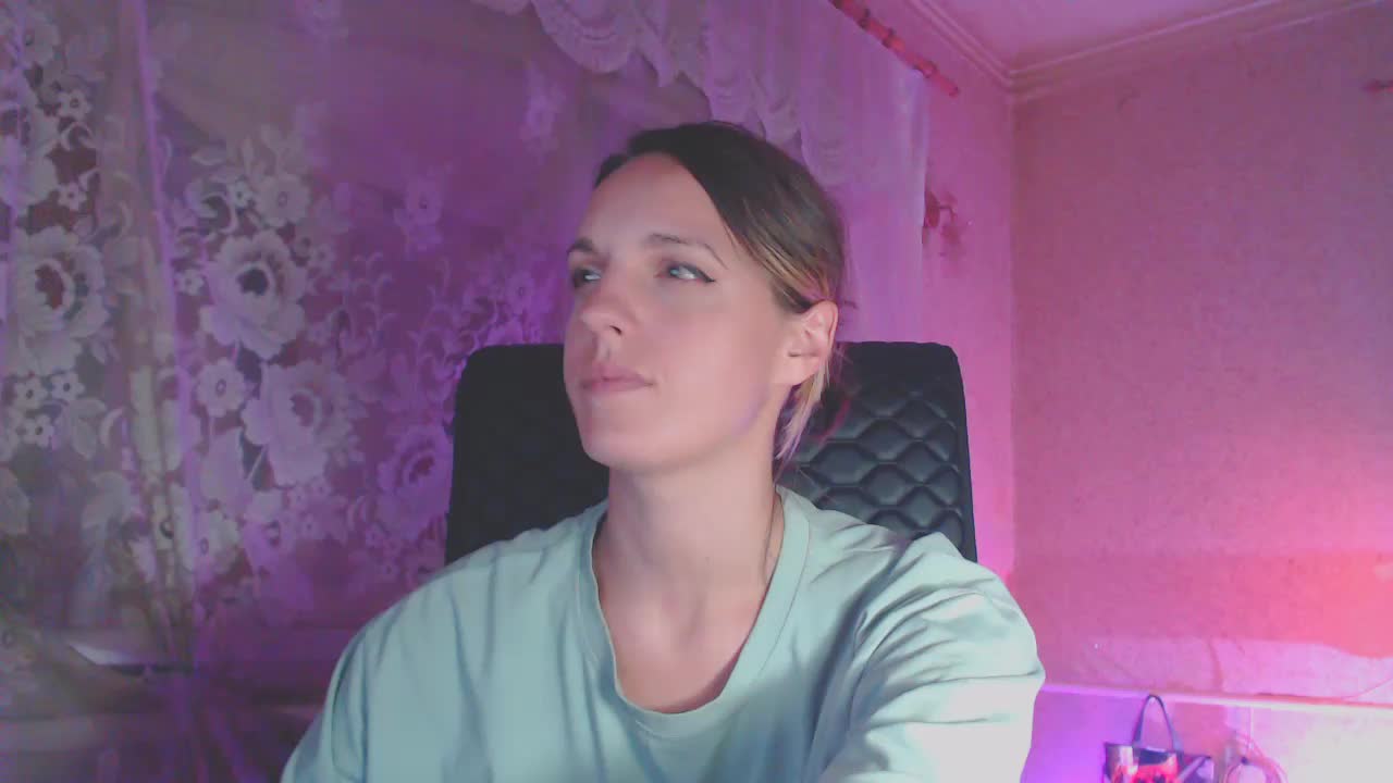 Babymuro4ka Live Sex December 17, 2025