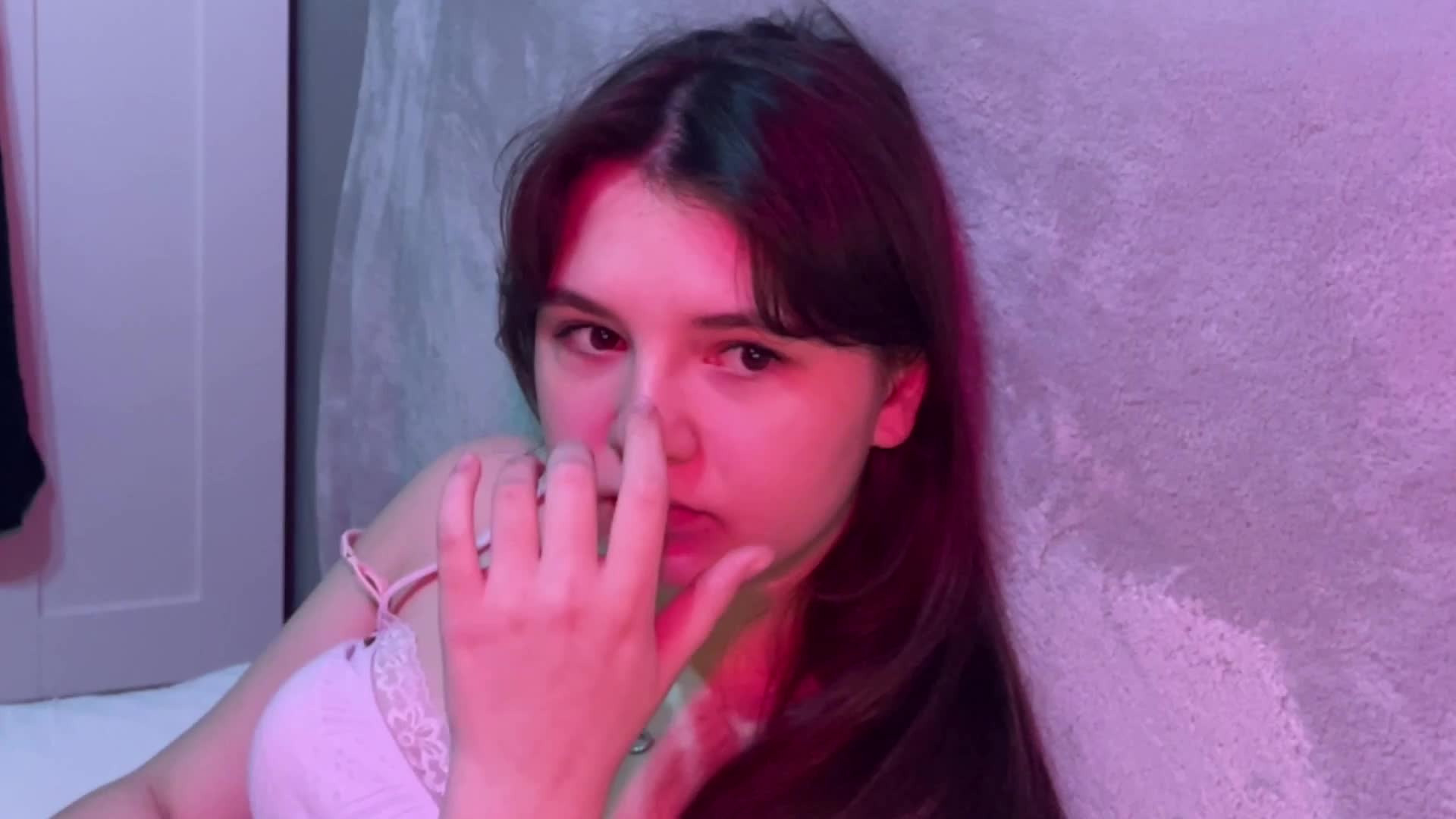 AlisaRichGold Live Sex December 14, 2025