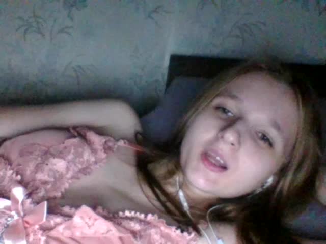 Kitty20Meow Live Sex December 13, 2025