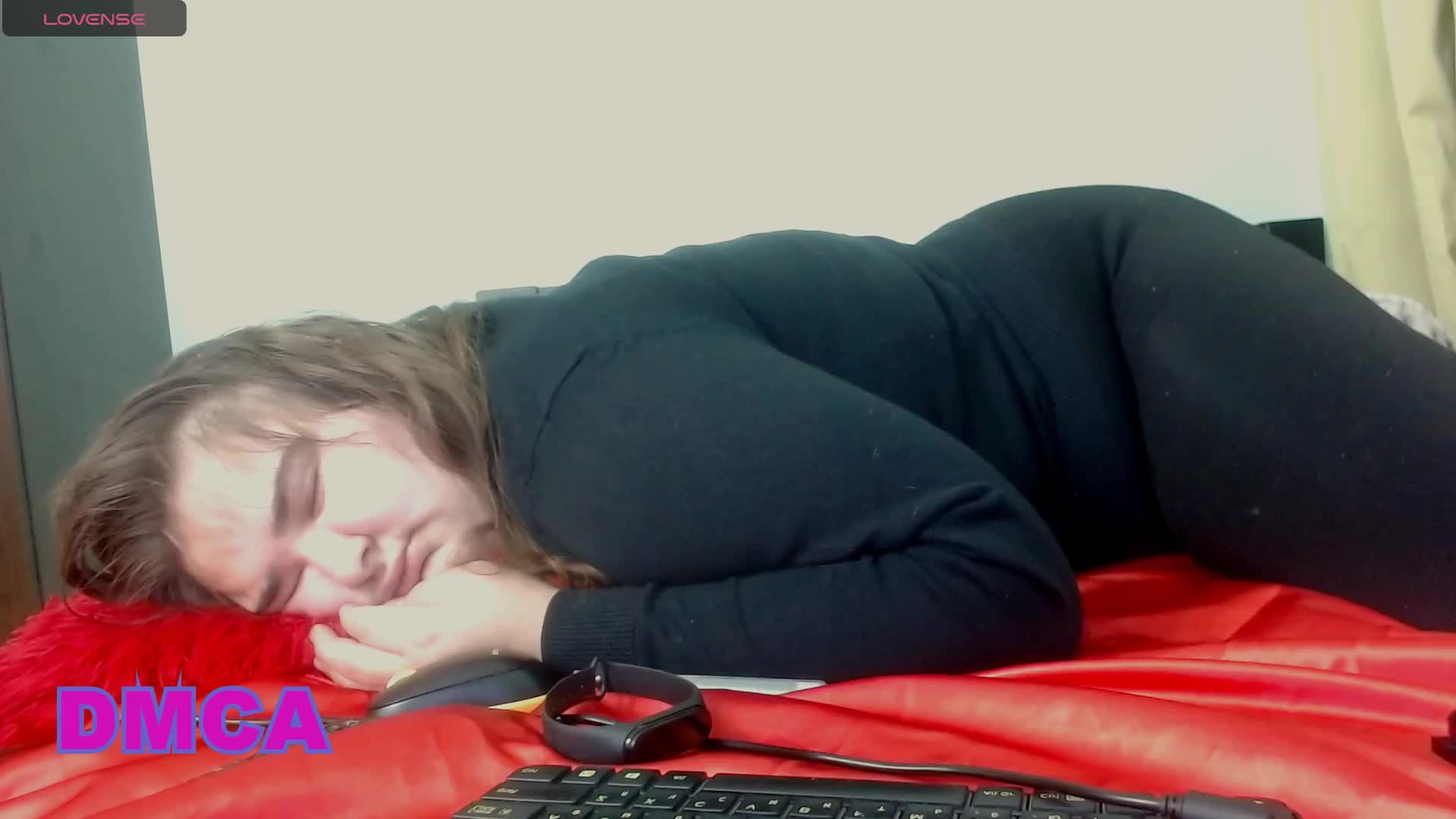 sweet-dream-foxx Live Sex December 13, 2025