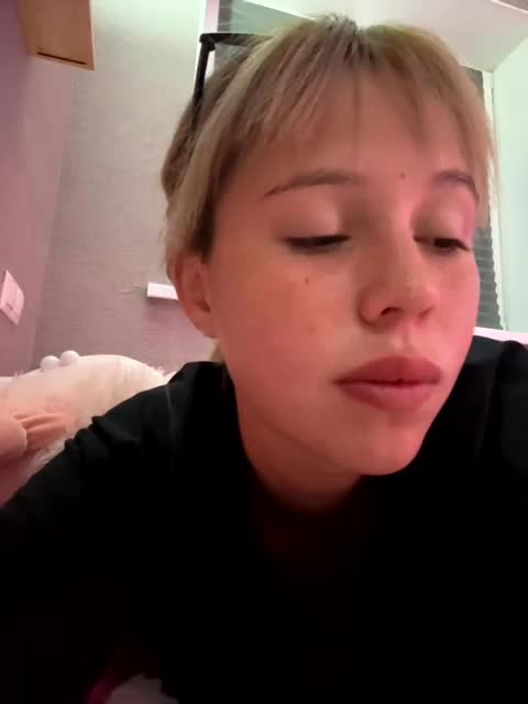 dikidii Live Sex December 12, 2025