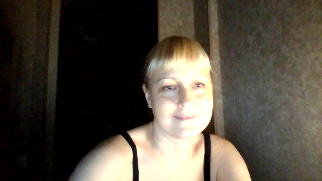 krisss2016 Live Sex December 15, 2025