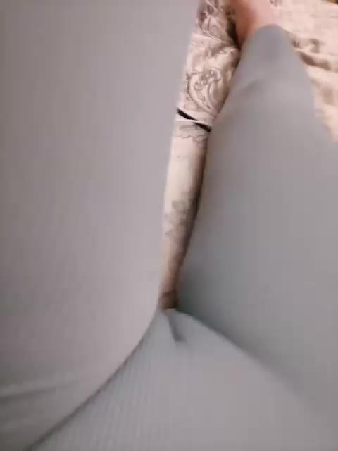 -Tiffany- Live Sex December 20, 2025