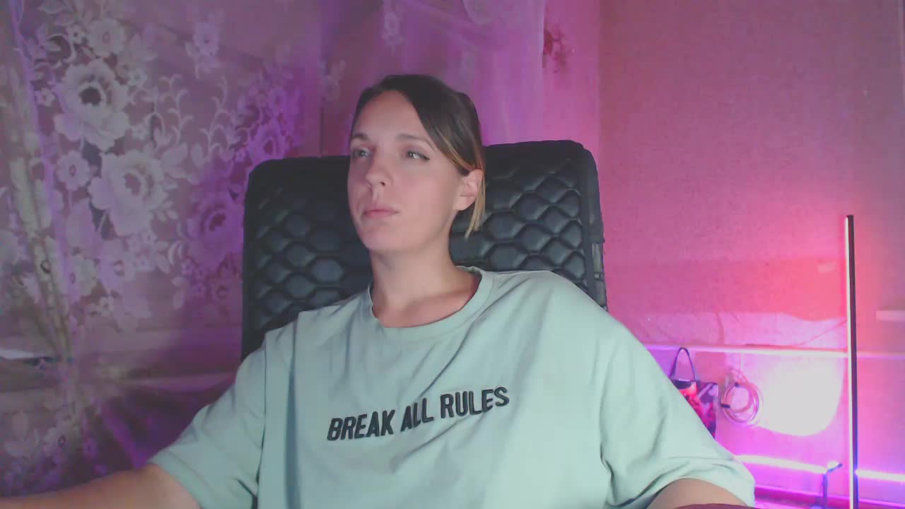 Babymuro4ka Live Sex December 17, 2025