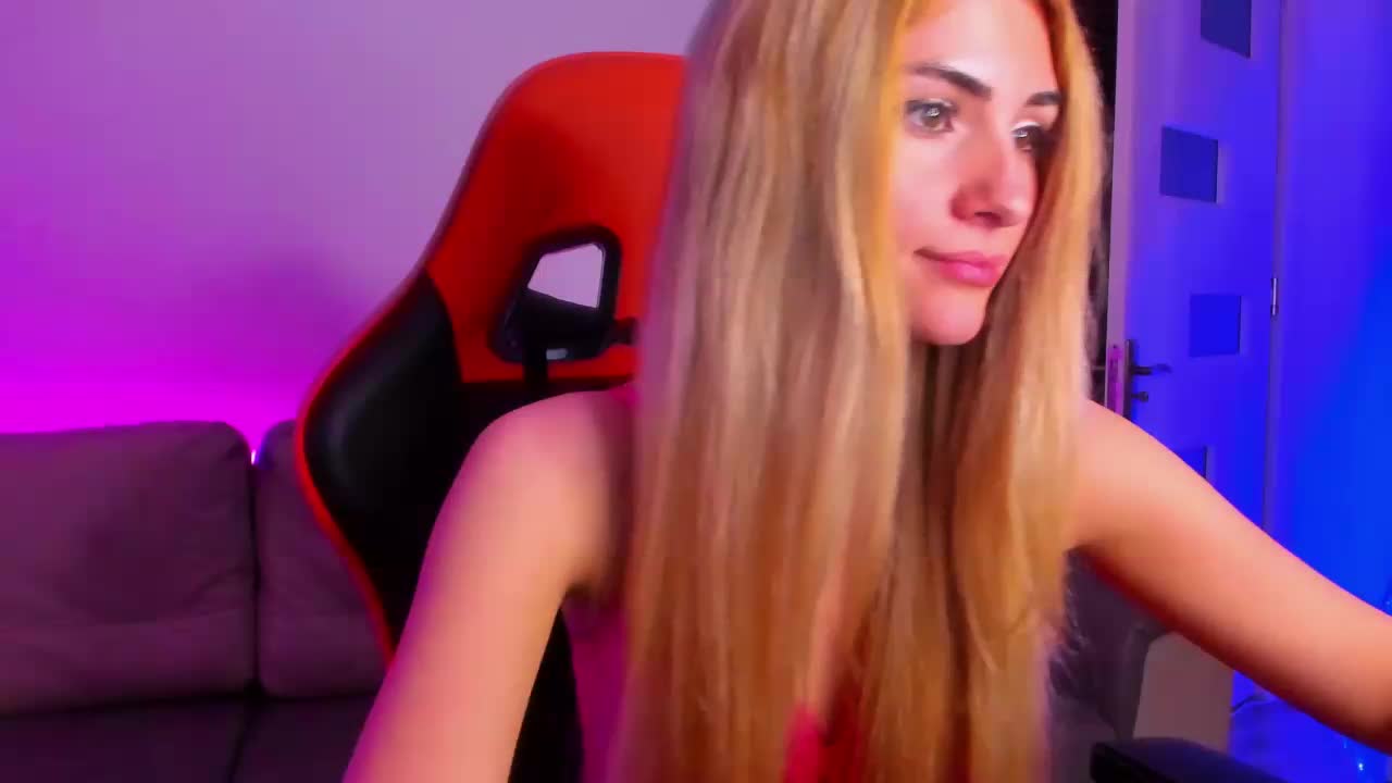 Lynx Live Sex December 14, 2025